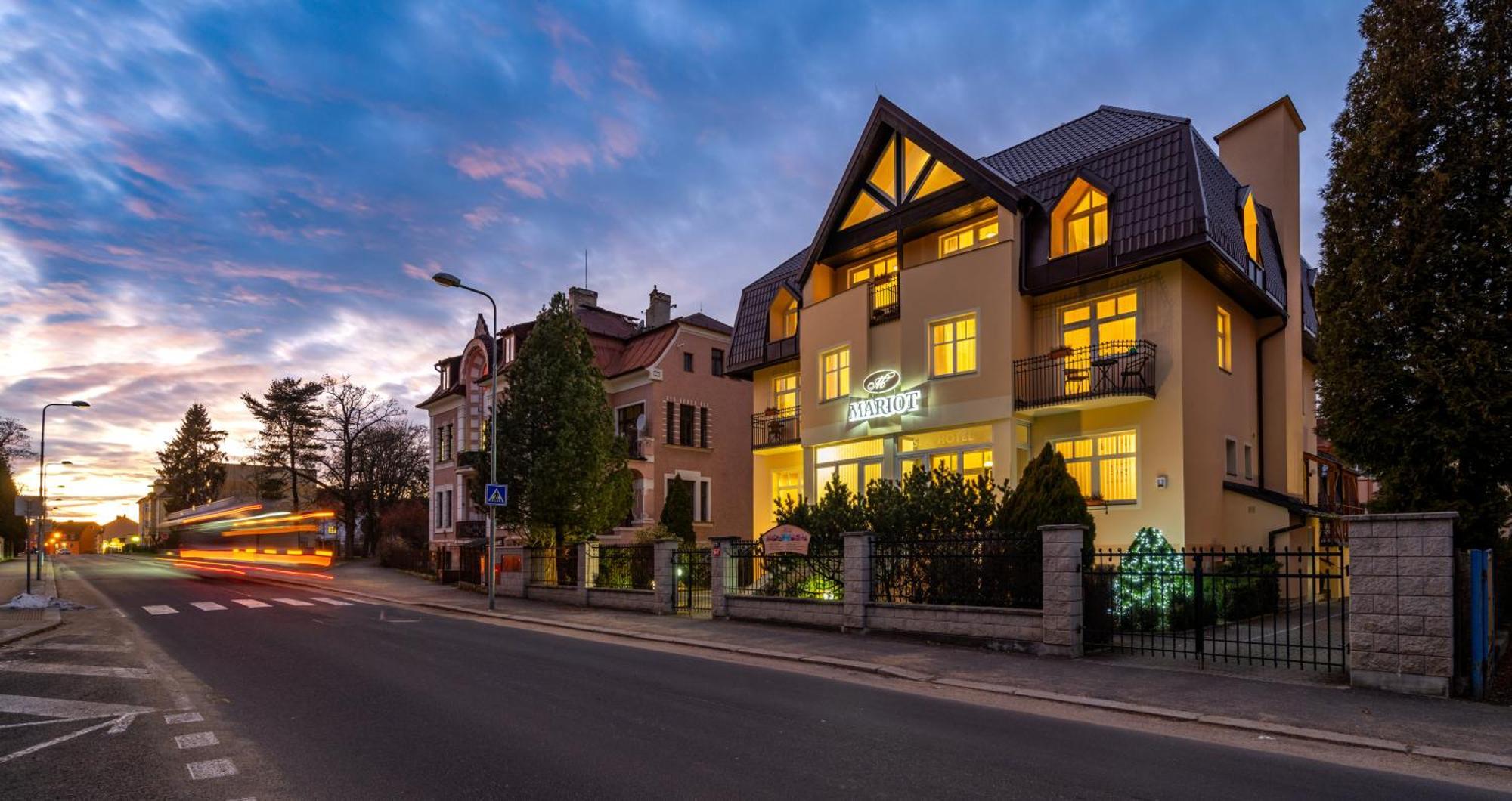 Hotel Sanatorium Mariot Františkovy Lázně 외부 사진